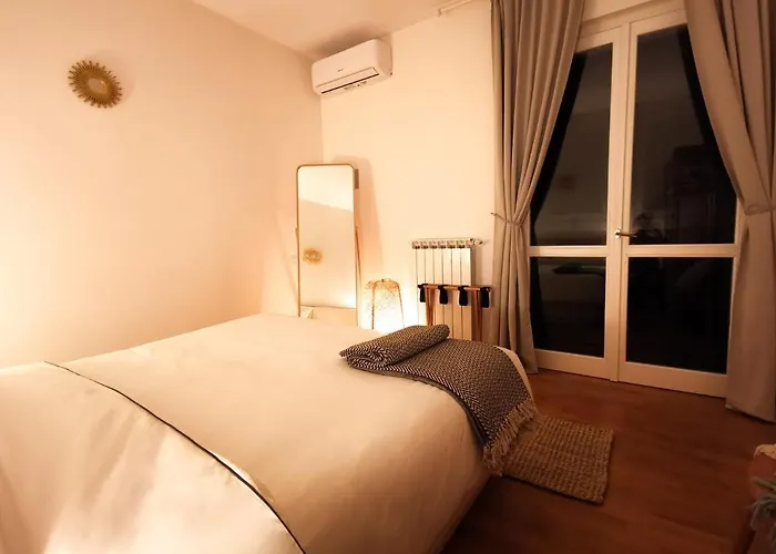 Vicky's - C. Citra 008055-lt-1257 * San Remo