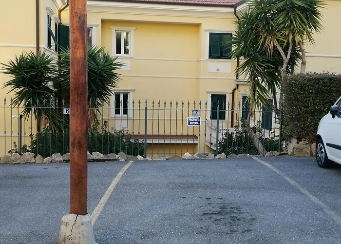 Vicky's - C. Citra 008055-lt-1257 San Remo